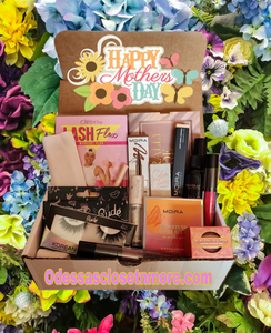 SPECIAL $100.00 Makeup Mystery Boxes #4